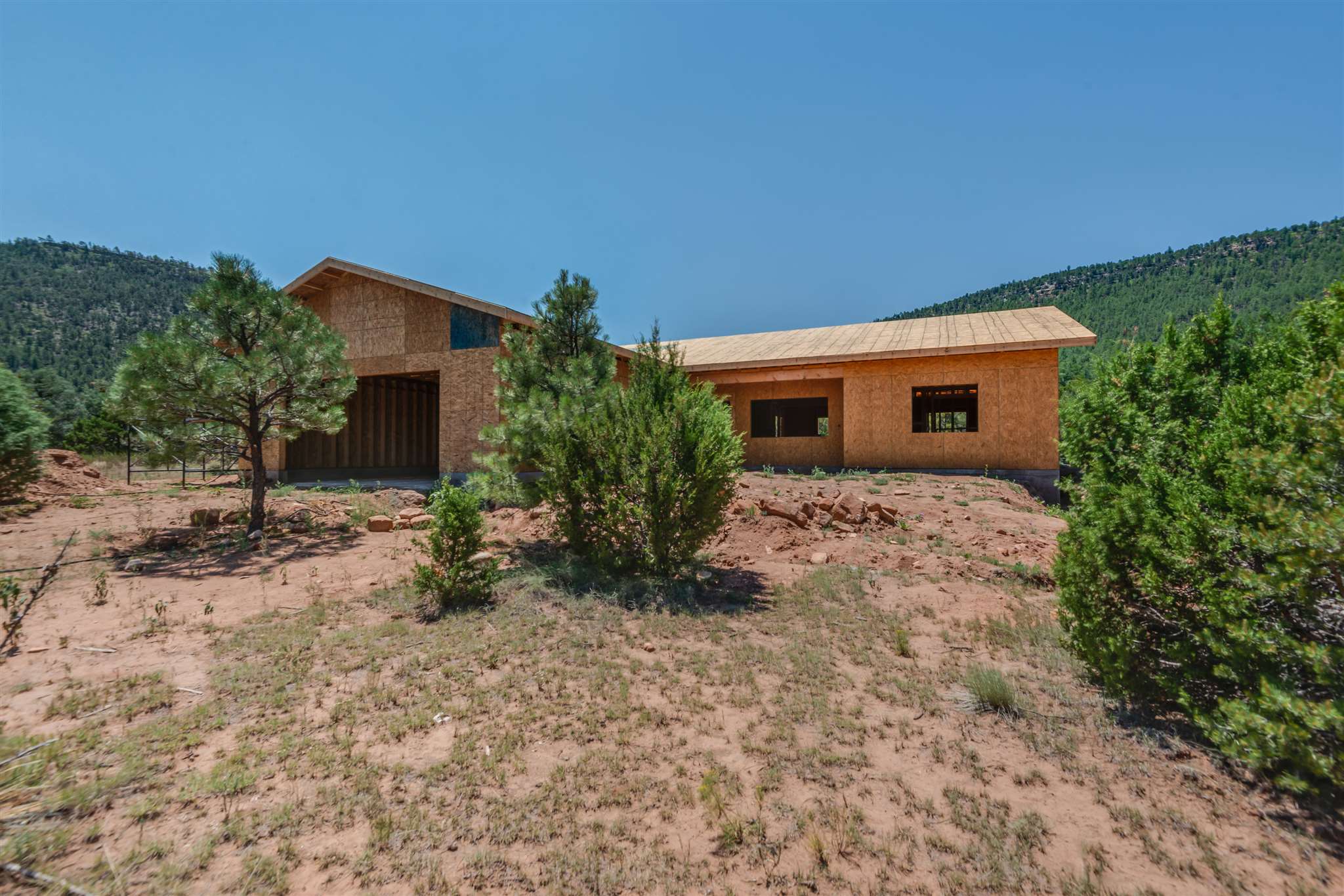 Homes for Sale on Acreage in Pecos & Glorieta near Santa Fe, New Mexico